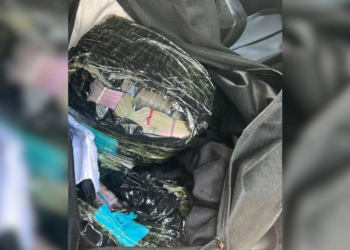 Caen dos jóvenes con 1.6 mdp en efectivo en Apaseo el Grande, Guanajuato