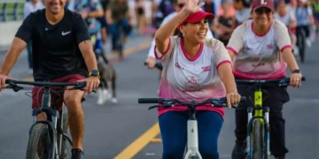 Más de 6 mil personas disfrutan la primera edición de “PuenteAndo” en el Puente Nichupté
