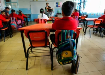 ¿Cuándo termina el ciclo escolar 2025-2026 y qué estados adelantan vacaciones?