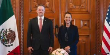 Sheinbaum se reúne con el representante de Comercio de EE.UU.: ¿el T-MEC en la cuerda floja?