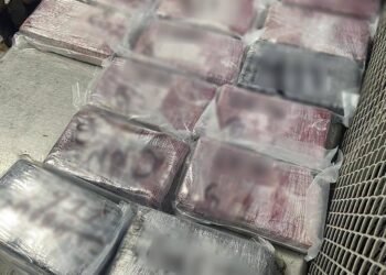 11 mochilas con cocaína