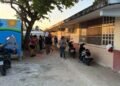 DIRECTOR DE ESCUELA PRIMARIA CONDICIONA EL USO DEL AIRE ACONDICIONADO