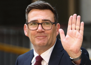 Reino Unido estrena Primer Ministro: Inicia la era de Andy Burnham