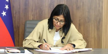 Caen dos jóvenes con 1.6 mdp en efectivo en Apaseo el Grande, Guanajuato