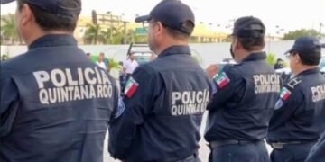 Despiden a policías corruptos de Cancún