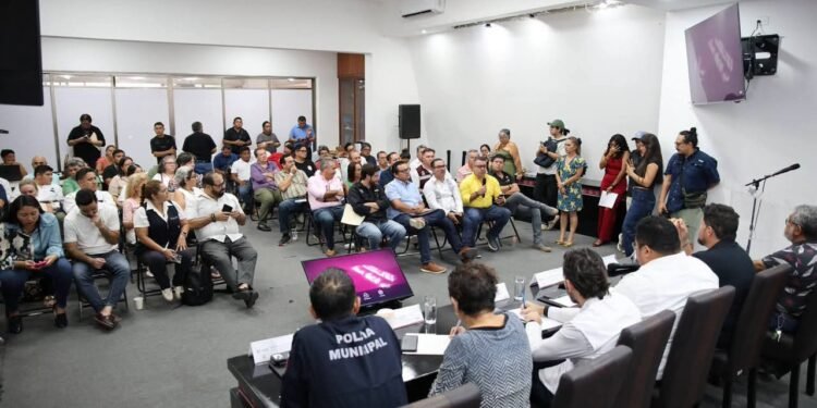 Presentan avances del proyecto de intervención integral del Malecón de Cozumel