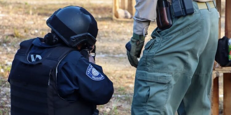 La Policía de Playa del Carmen fortalece la formación de nuevos elementos con más de mil horas de capacitación