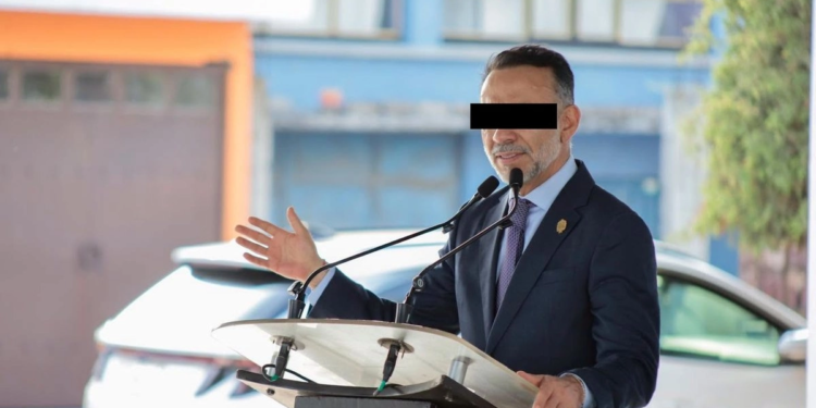 Ex alcalde de Reynosa es detenido por incidente vial
