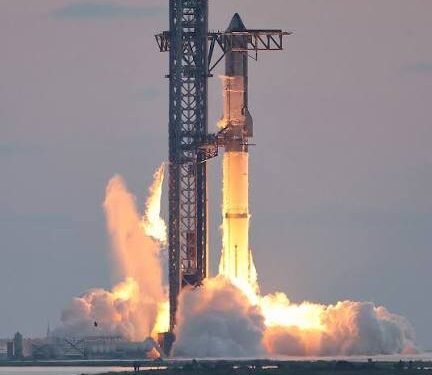 SpaceX completa con éxito el vuelo de prueba de Starship