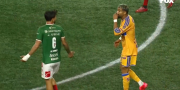 Rodrigo Aguirre, el primer expulsado en Liga MX por la Ley Prestianni
