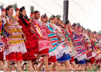 La Guelaguetza se queda una semana más en Chetumal