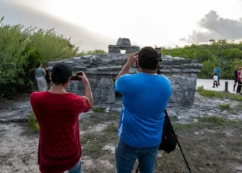 Punta Sur acerca a familias de Cozumel a la naturaleza y la historia maya
