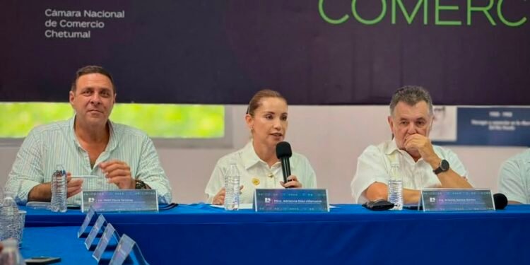 Presentan proyecto de expansión del Puerto de Belice