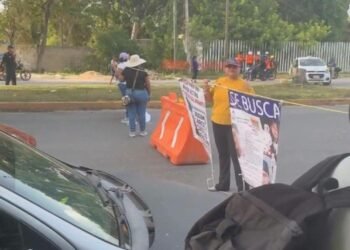 Bloquean av. Insurgentes de Chetumal