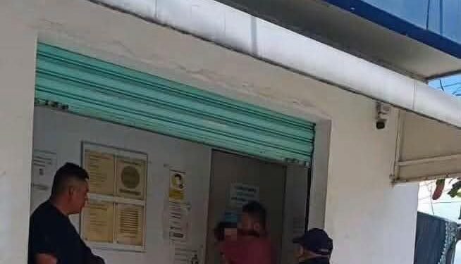 Policías de Cancún salvan a bebé