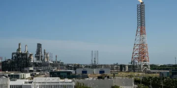BlackRock disputa los millonarios proyectos de infraestructura de Sheinbaum