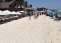 las playas son públicas y el libre acceso a ellas está plenamente garantizado en Playa del Carmen
