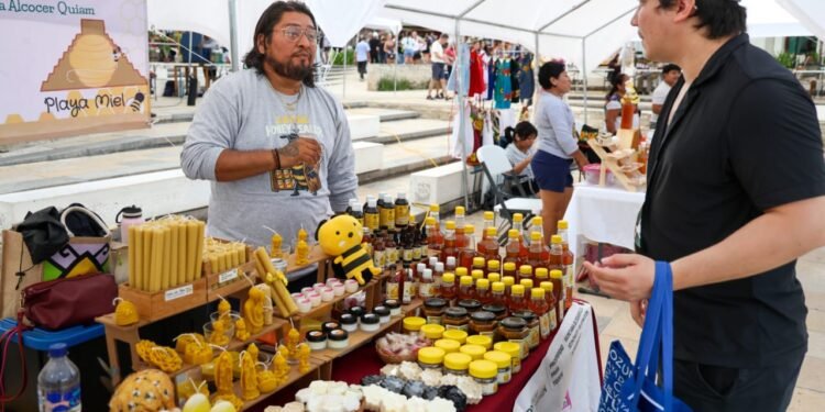 Gobierno de Playa del Carmen fomenta el consumo local