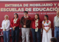 Veracruz prohibirá celulares y dispositivos electrónicos en kinder, primarias y secundarias