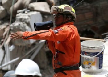 Brigada de Rescate Topos Tlatelolco confirma que no viajará a Colombia; habilitan centro de acopio en CDMX