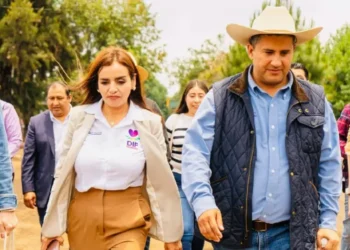 Fiscalía de Michoacán pide celulares de Carlos Manzo a Grecia Quiroz por investigación