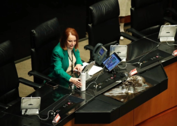 Hospitalizan a la presidenta del Senado, Laura Itzel Castillo, tras sufrir una fractura de tobillo