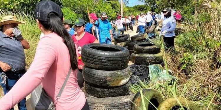Retiran 30 toneladas de basura de La Sábana, Chetumal
