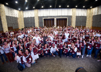 Ariadna Montiel, presidenta de Morena se reunió con la estructura partidista de los 106 municipios de Yucatán