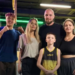 Angelina Jolie visita por sorpresa un club de boxeo en Ucrania
