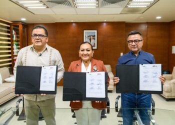 Firman SEQ y UTCH convenio de colaboración