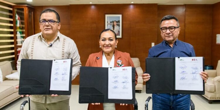 Firman SEQ y UTCH convenio de colaboración