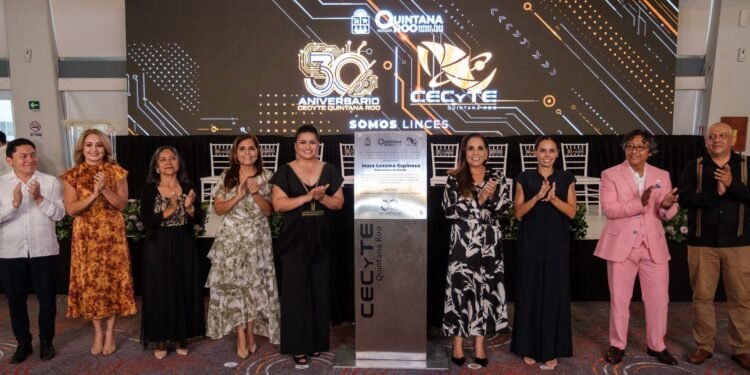 Celebra Mara Lezama con CECyTE Quintana Roo 30 años de formar generaciones para el futuro