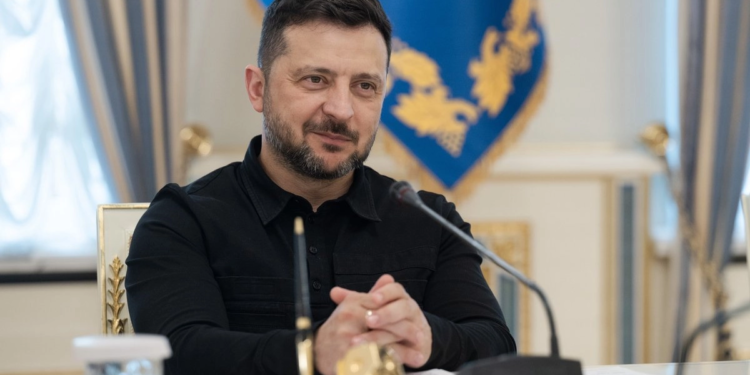 Avión que trasladaba a Zelensky a Oslo estuvo cerca de ser alcanzado por un dron