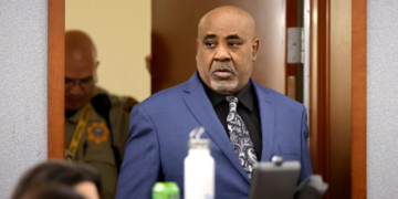 Jurado declara culpable a un hombre por el asesinato del rapero Tupac Shakur en 1996