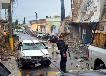 Cierran la México-Querétaro por choque múltiple; la fila alcanza 18 kilómetros