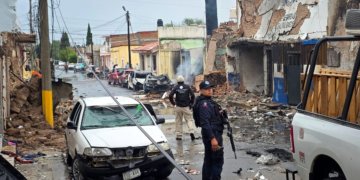 Cierran la México-Querétaro por choque múltiple; la fila alcanza 18 kilómetros