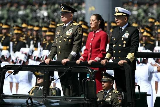 «México no se arrodilla, nunca se vende», asegura Sheinbaum durante el Desfile del 16 de septiembre