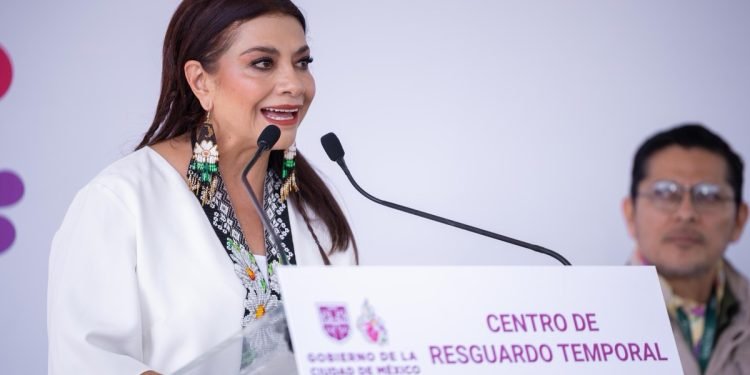 Brugada niega construcción de museo militar en Chapultepec