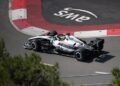 Checo Pérez es penalizado y luego recupera su puesto tras sanciones a otros pilotos en el GP de Azerbaiyán