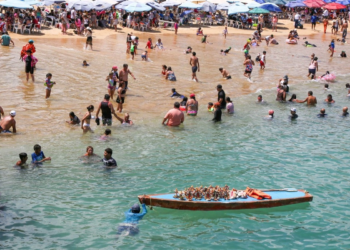 Cierran la México-Querétaro por choque múltiple; la fila alcanza 18 kilómetros