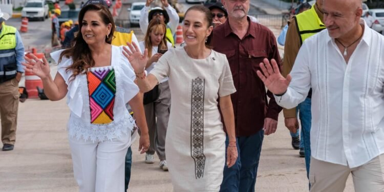 Supervisan Claudia Sheinbaum y Mara Lezama obras del distribuidor Kukulcán, conexión estratégica del Puente Nichupté