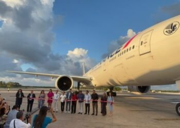 Air France cumple 15 años conectando a París con Cancún y anuncia vuelo diario a partir de diciembre