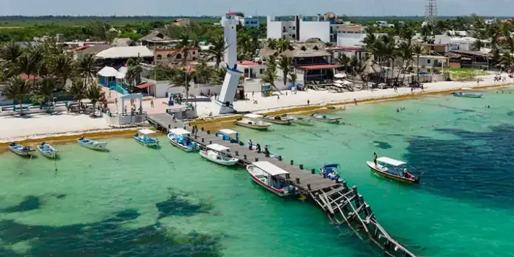 Capitanías de Puerto procesan más de 130 multas y decomisos a embarcaciones piratas en Quintana Roo