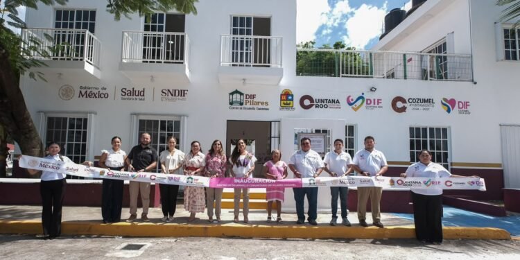Inauguran Mara Lezama y Verónica Lezama el Centro de Desarrollo Comunitario DIF PILARES en Cozumel
