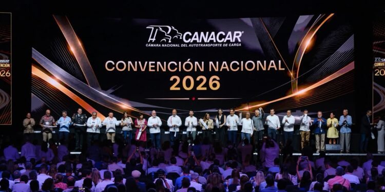Anuncia Mara Lezama en Convención de CANACAR digitalización de permisos para el autotransporte de carga; pasarán de 43 a 5 días