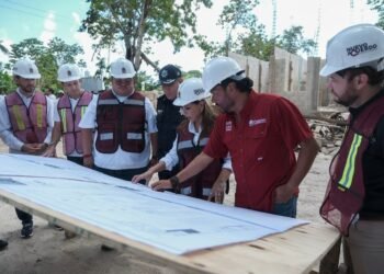 Mara Lezama supervisa construcción de cuartel para duplicar de 200 a 400 policías en Cozumel