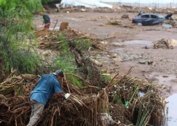 Aumenta a ocho la cifra de fallecidos en Baja California tras el paso del ciclón «Rachel»