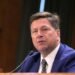 Trump nombra a Jay Clayton, jefe de inteligencia, como zar de la IA y crea Fuerza de Superinteligencia