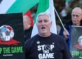 Israel usará brazaletes negros vs Irlanda en respuesta simbólica; partido a puertas cerradas en Serbia