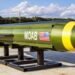 Donald Trump descarta uso de armas nucleares y tropas terrestres en Irán, pero contempla bomba MOAB